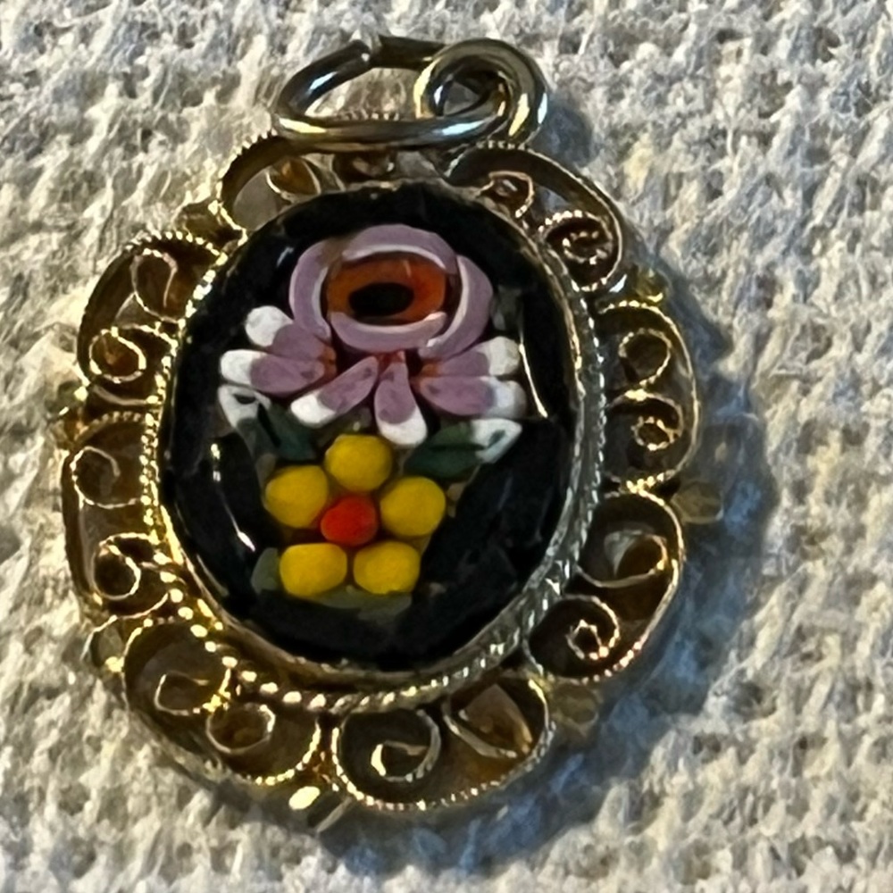 Vintage from Italy mosaic beautiful no markings but pretty sure it has gold in